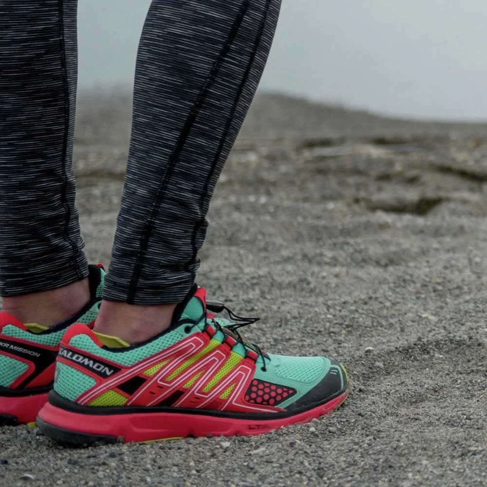 Salomon Vibrant Green and Red Trail Shoes - Picture 1 of 12